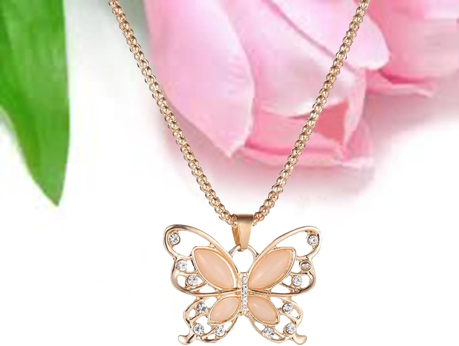 Necklaces for Teen Girls Gold Dainty Gold Necklace Cute Letter Initial Necklaces for Women Gold Layered Necklaces for Women Jewelry Gifts 925 Sterling Silver Heart Initial Necklaces