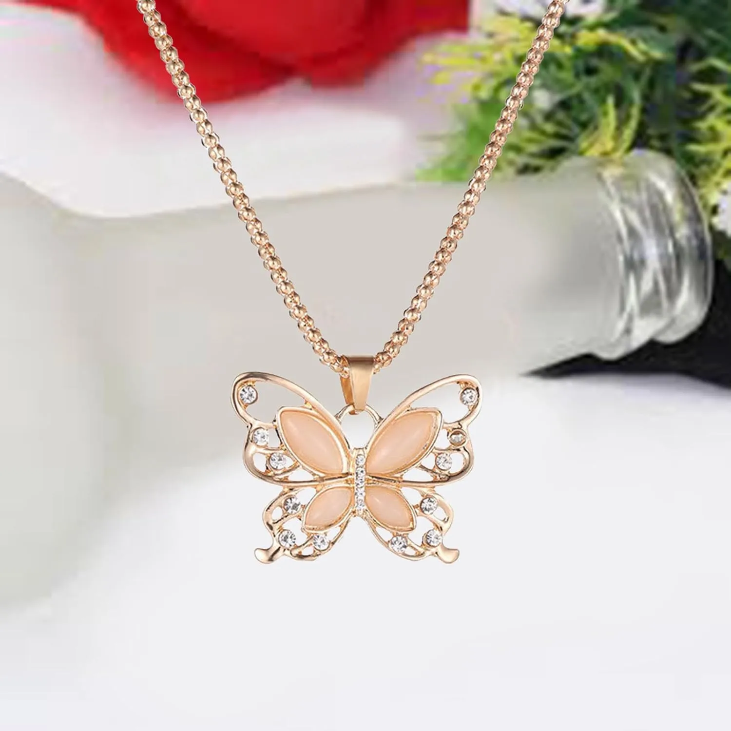 Necklaces for Teen Girls Gold Dainty Gold Necklace Cute Letter Initial Necklaces for Women Gold Layered Necklaces for Women Jewelry Gifts 925 Sterling Silver Heart Initial Necklaces