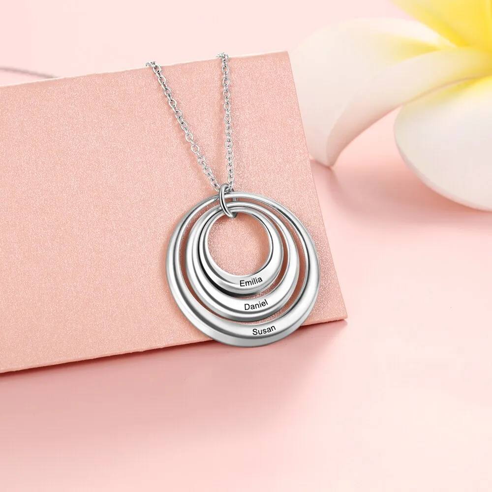 Personalized Mother Necklace With Custom Names