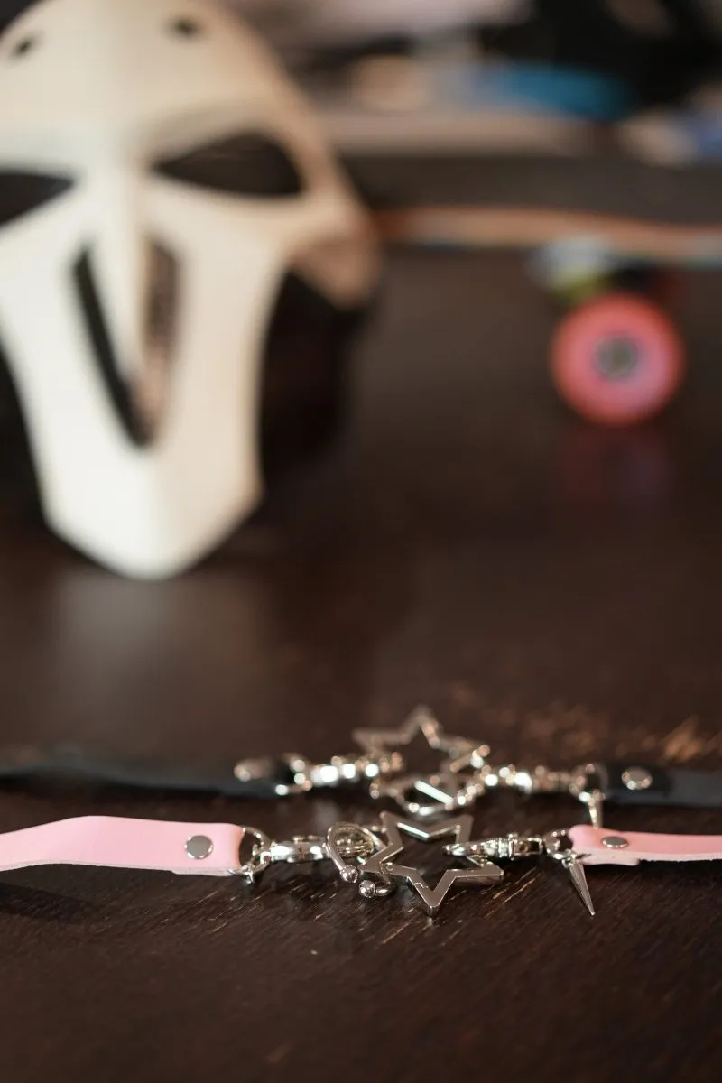 Punk Hollow Star leathers choker